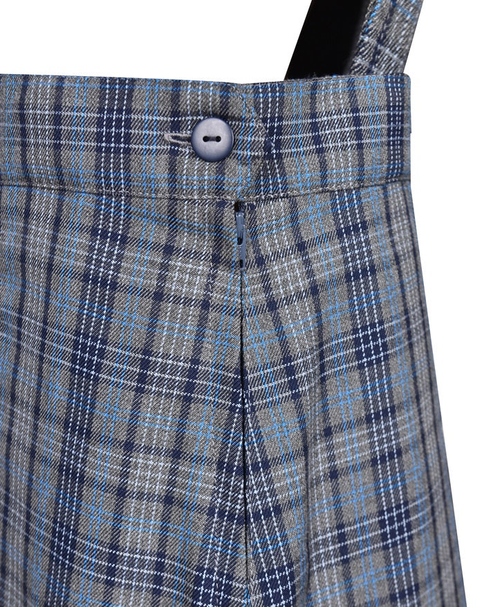 Pinafore