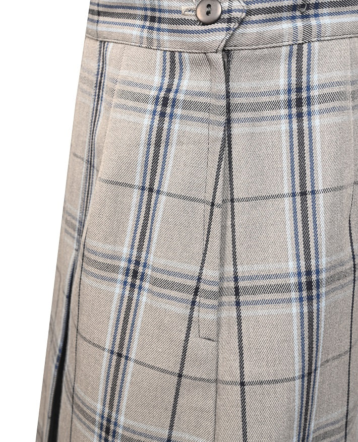 Pinafore